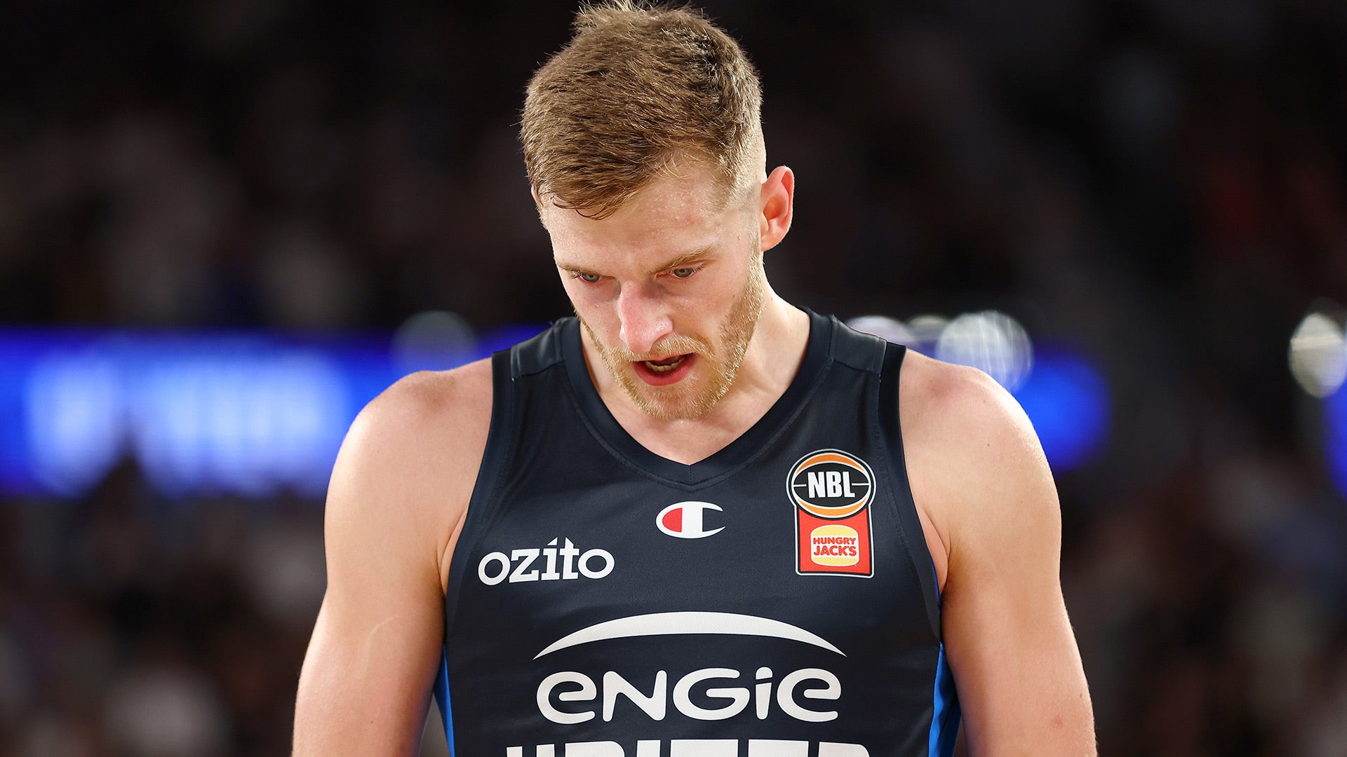 Illawarra Hawks Stun Melbourne United to Force NBL Title Decider